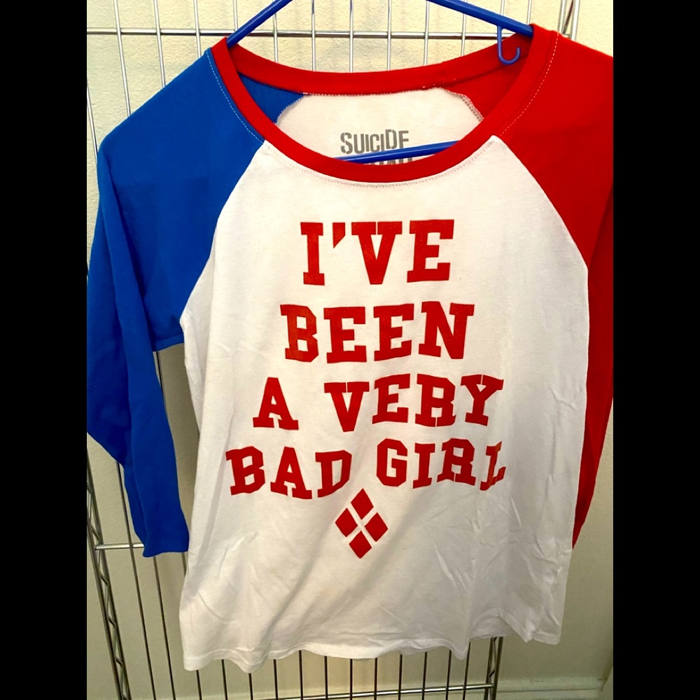 Hot Topic Suicide Squad Raglan Size SM